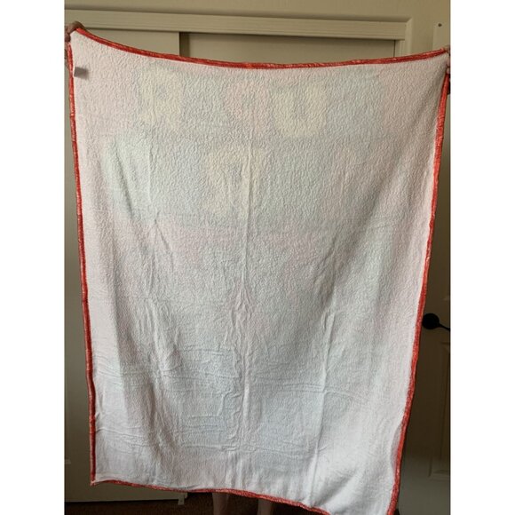 Super Mario Brothers Red Throw Blanket 50"x60" Soft Polyester Kids & Adults Lice - Picture 2 of 2